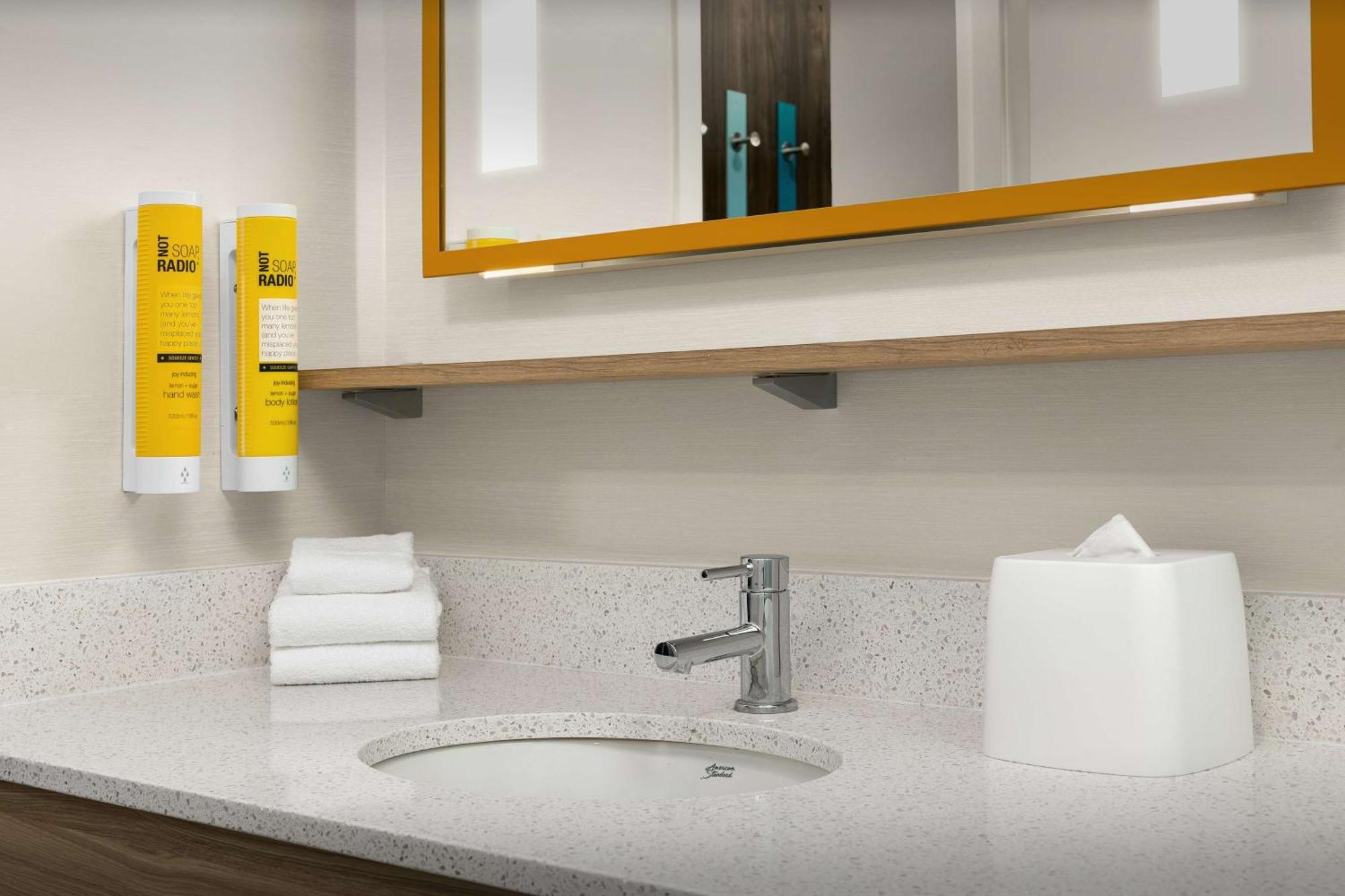 Tru By Hilton Jacksonville West I 295 Екстериор снимка