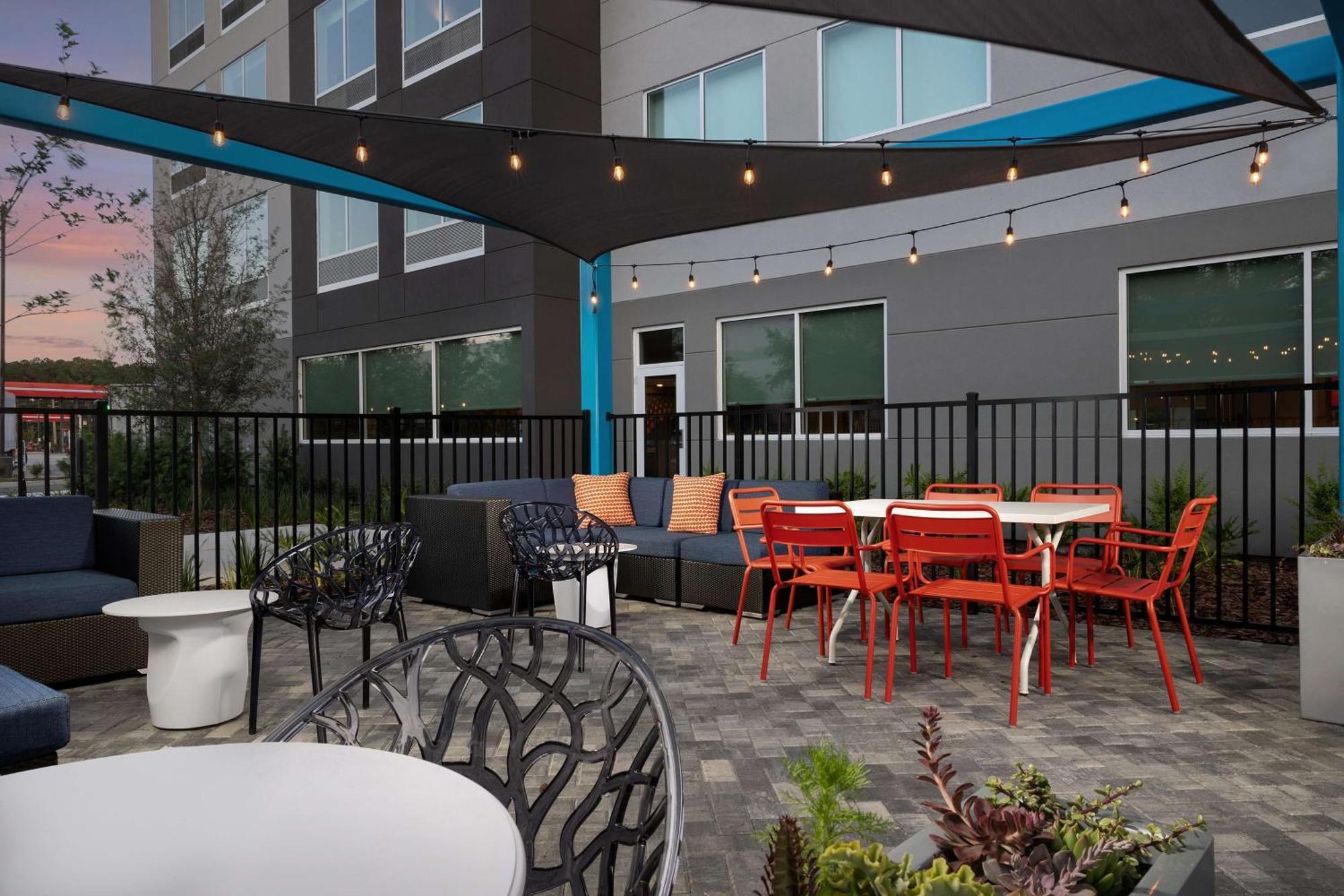 Tru By Hilton Jacksonville West I 295 Екстериор снимка